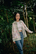 Load image into Gallery viewer, Emi Cardigan in Florets