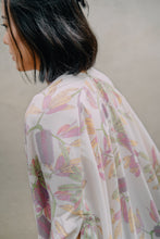Load image into Gallery viewer, Yuma Kaftan in Florets