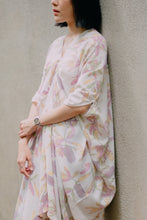 Load image into Gallery viewer, Yuma Kaftan in Florets
