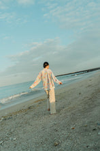 Load image into Gallery viewer, Maru Shirt in Sakura