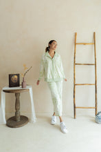 Load image into Gallery viewer, Emi Cardigan in Rosettes