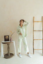 Load image into Gallery viewer, Emi Cardigan in Rosettes