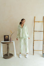 Load image into Gallery viewer, Emi Cardigan in Rosettes