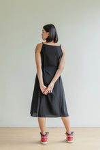 Load image into Gallery viewer, Sae Dress in Black
