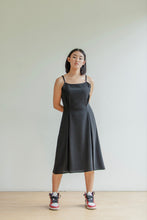 Load image into Gallery viewer, Sae Dress in Black
