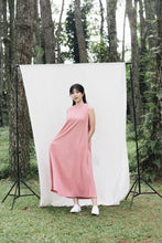 Load image into Gallery viewer, Sora Dress in Pink
